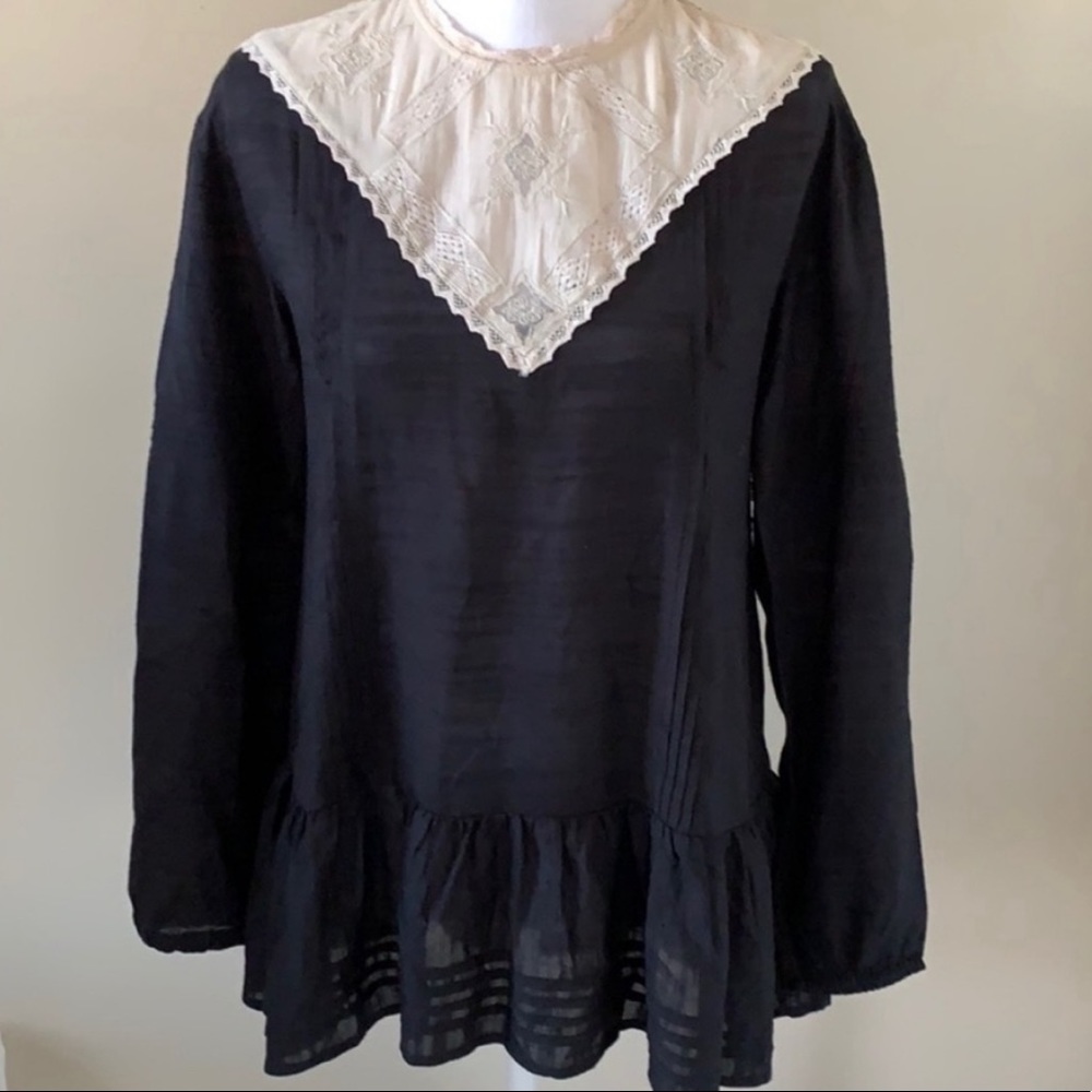 🌺Free People Boho Top with Lace Collar